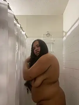 Snapshot of nicolette356 chatting on December 18, 2025, 1:11 am nicolette356 online show from December 18, 2025, 1:11 am