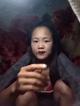 Snapshot of Alice_wo chatting on October 16, 2025, 10:22 pm Alice wo online show from October 16, 2025, 10:22 pm