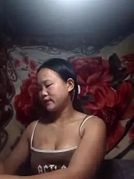 Alice wo online show from November 5, 2025, 10:54 pm