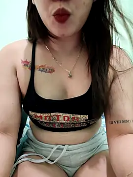 Snapshot of Seductive_ann chatting on April 21, 2026, 4:30 am Seductive ann online show from April 21, 2026, 4:30 am
