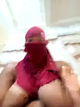 Wiw1 online show from October 1, 2025, 9:32 pm