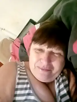 Apeesynka55211 online show from November 23, 2025, 5:24 pm