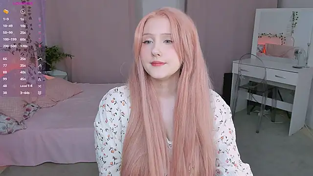 DelilahTaylor online show from June 18, 2026, 10:03 pm