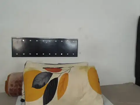 Black-RoseX online show from November 16, 2025, 1:49 pm