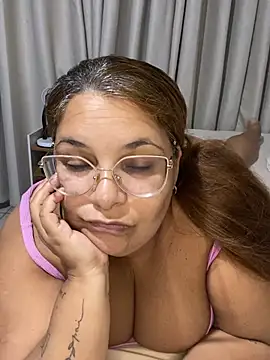 Snapshot of Livpoppe chatting on March 10, 2026, 8:47 pm Livpoppe online show from March 10, 2026, 8:47 pm