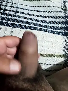 Snapshot of Michi2409 chatting on March 16, 2026, 5:35 am Michi2409 online show from March 16, 2026, 5:35 am