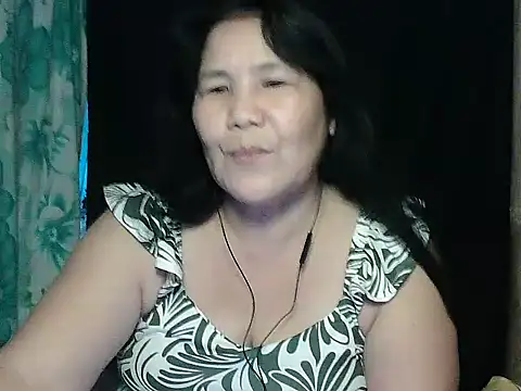 Snapshot of milagrose_rose chatting on May 15, 2026, 11:12 pm milagrose rose online show from May 15, 2026, 11:12 pm