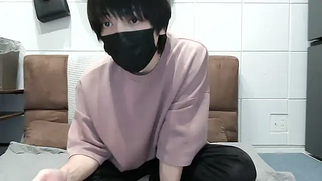 mikan kun st online show from October 3, 2025, 12:35 pm