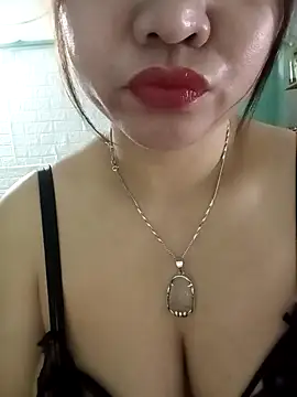 ZingCii online show from October 3, 2025, 4:37 pm