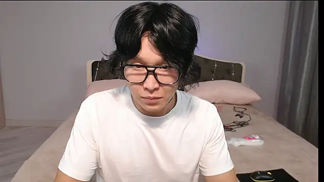 Snapshot of KaiChicken chatting on October 7, 2025, 3:20 pm KaiChicken online show from October 7, 2025, 3:20 pm