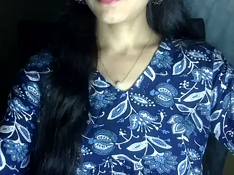 Snapshot of Shazi_1 chatting on July 14, 2026, 4:45 pm Shazi 1 online show from July 14, 2026, 4:45 pm