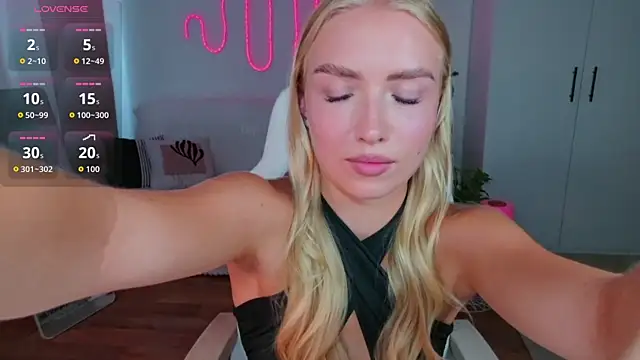 TessaGrays online show from July 22, 2026, 9:56 am