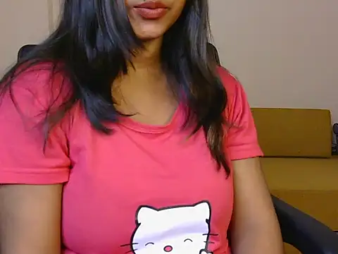 baby-panda4 online show from October 13, 2025, 3:45 pm