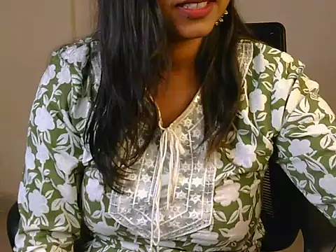 baby-panda4 online show from October 18, 2025, 4:52 pm