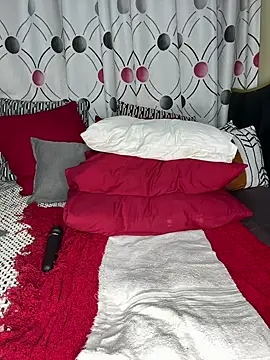 Snapshot of CynnxxxBarb chatting on October 18, 2025, 4:30 pm CynnxxxBarb online show from October 18, 2025, 4:30 pm