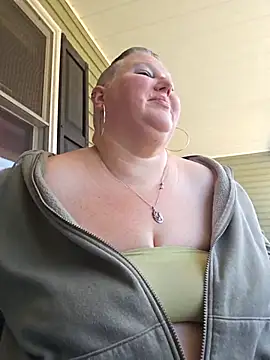 Snapshot of Budd_Bunney chatting on November 7, 2025, 6:52 pm Budd Bunney online show from November 7, 2025, 6:52 pm