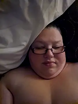 Snapshot of Budd_Bunney chatting on December 18, 2025, 2:56 pm Budd Bunney online show from December 18, 2025, 2:56 pm