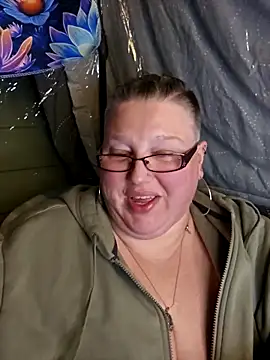 Snapshot of Budd_Bunney chatting on December 20, 2025, 12:51 am Budd Bunney online show from December 20, 2025, 12:51 am