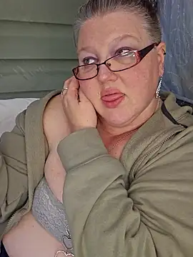 Snapshot of Budd_Bunney chatting on January 12, 2026, 6:46 pm Budd Bunney online show from January 12, 2026, 6:46 pm