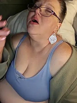 Snapshot of Budd_Bunney chatting on January 16, 2026, 2:48 am Budd Bunney online show from January 16, 2026, 2:48 am