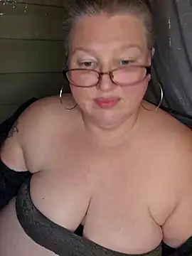 Snapshot of Budd_Bunney chatting on February 20, 2026, 7:54 am Budd Bunney online show from February 20, 2026, 7:54 am