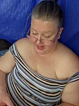 Snapshot of Budd_Bunney chatting on March 7, 2026, 8:39 pm Budd Bunney online show from March 7, 2026, 8:39 pm