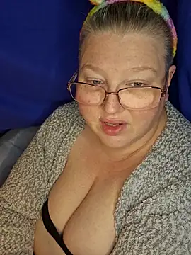 Snapshot of Budd_Bunney chatting on March 10, 2026, 4:06 am Budd Bunney online show from March 10, 2026, 4:06 am