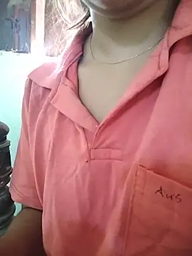 Snapshot of PEEHU-50 chatting on May 31, 2026, 2:53 am PEEHU-50 online show from May 31, 2026, 2:53 am