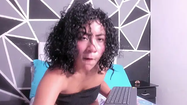 Snapshot of Daye_Sky chatting on October 20, 2025, 7:36 pm Daye Sky online show from October 20, 2025, 7:36 pm