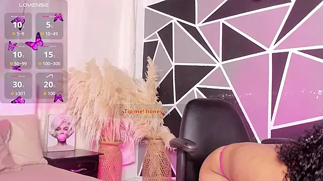 Snapshot of Daye_Sky chatting on November 29, 2025, 7:06 pm Daye Sky online show from November 29, 2025, 7:06 pm