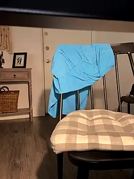 Beefkakey82 online show from October 29, 2025, 12:29 pm