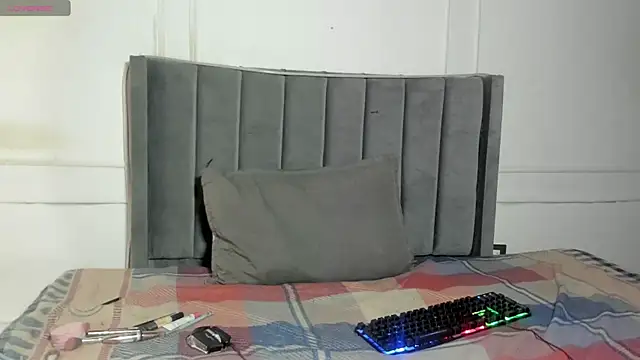 luxuryheaven 8 online show from January 7, 2026, 9:06 pm