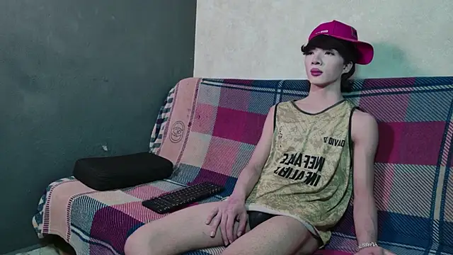 luxuryheaven 8 online show from February 3, 2026, 9:20 pm