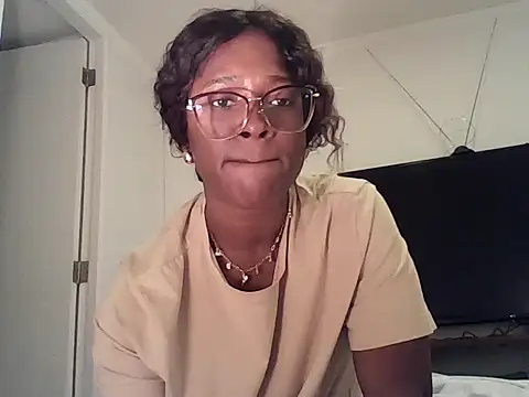 Bren033 online show from October 26, 2025, 11:53 pm