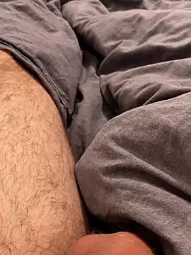 Snapshot of Amateur_Callboy chatting on October 17, 2025, 5:26 pm Amateur Callboy online show from October 17, 2025, 5:26 pm