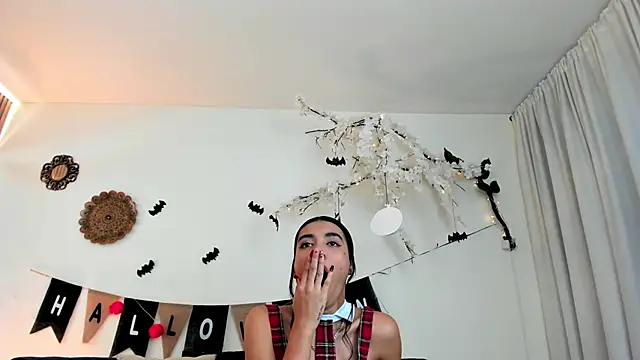 Snapshot of cloe_taylor__ chatting on October 25, 2025, 3:47 am cloe taylor online show from October 25, 2025, 3:47 am