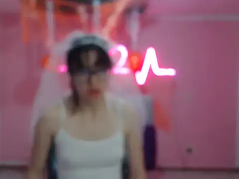 Snapshot of cristal_hills_19 chatting on October 10, 2025, 2:38 pm cristal hills 19 online show from October 10, 2025, 2:38 pm