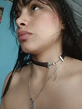 lizethavila online show from July 19, 2026, 8:34 pm