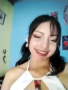 lizethavila online show from August 6, 2026, 7:38 pm