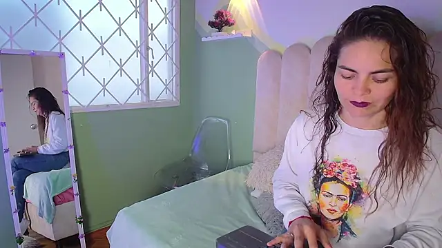 BiancaLuxx  online show from March 9, 2026, 12:09 pm