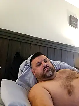 Roddog18 online show from November 15, 2025, 6:15 pm