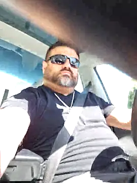 Roddog18 online show from April 28, 2026, 5:18 pm