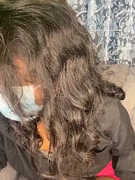 Snapshot of SukiyamaAsia chatting on October 2, 2025, 7:32 pm SukiyamaAsia online show from October 2, 2025, 7:32 pm