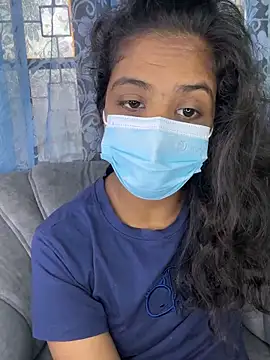 Snapshot of SukiyamaAsia chatting on November 7, 2025, 7:19 am SukiyamaAsia online show from November 7, 2025, 7:19 am