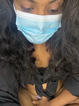 Snapshot of SukiyamaAsia chatting on November 27, 2025, 4:14 am SukiyamaAsia online show from November 27, 2025, 4:14 am