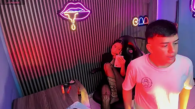 Dylan Katte online show from October 12, 2025, 3:16 am