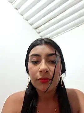 Snapshot of Sweed-virgin-pussy chatting on June 2, 2026, 12:01 am Sweed-virgin-pussy online show from June 2, 2026, 12:01 am