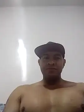 Snapshot of brunolex chatting on November 8, 2025, 2:39 pm brunolex online show from November 8, 2025, 2:39 pm