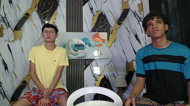 VERY HOT GUYS online show from July 12, 2026, 1:24 pm