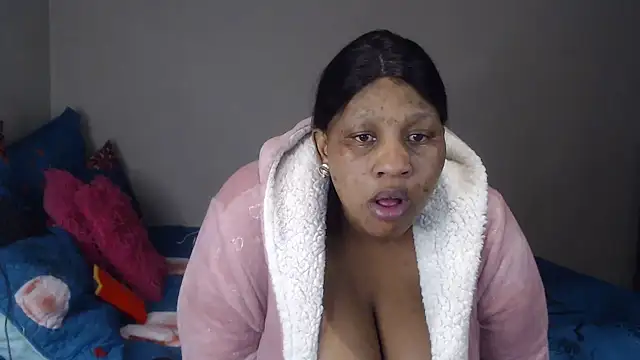 PIXIEBITCHXXX26 online show from June 19, 2026, 10:57 pm
